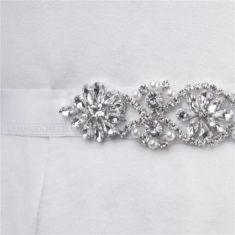 Stock flower rhinestone applique hotfix rhinestone trim rhinestone wedding trim