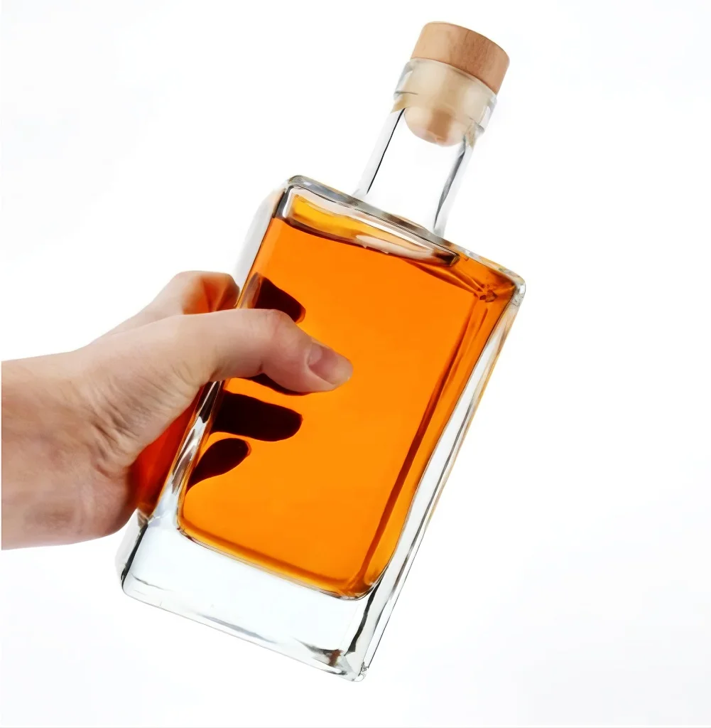 Clear liquor bottle 500ml 700ml 750ml whisky bottle glass with cork cap glass bottle