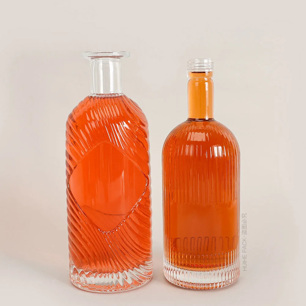 Customized Stripes 750ml 1 l Longneck Screw Cork Finish Super Flint Round Glass Alcohol Bottles for Spirits