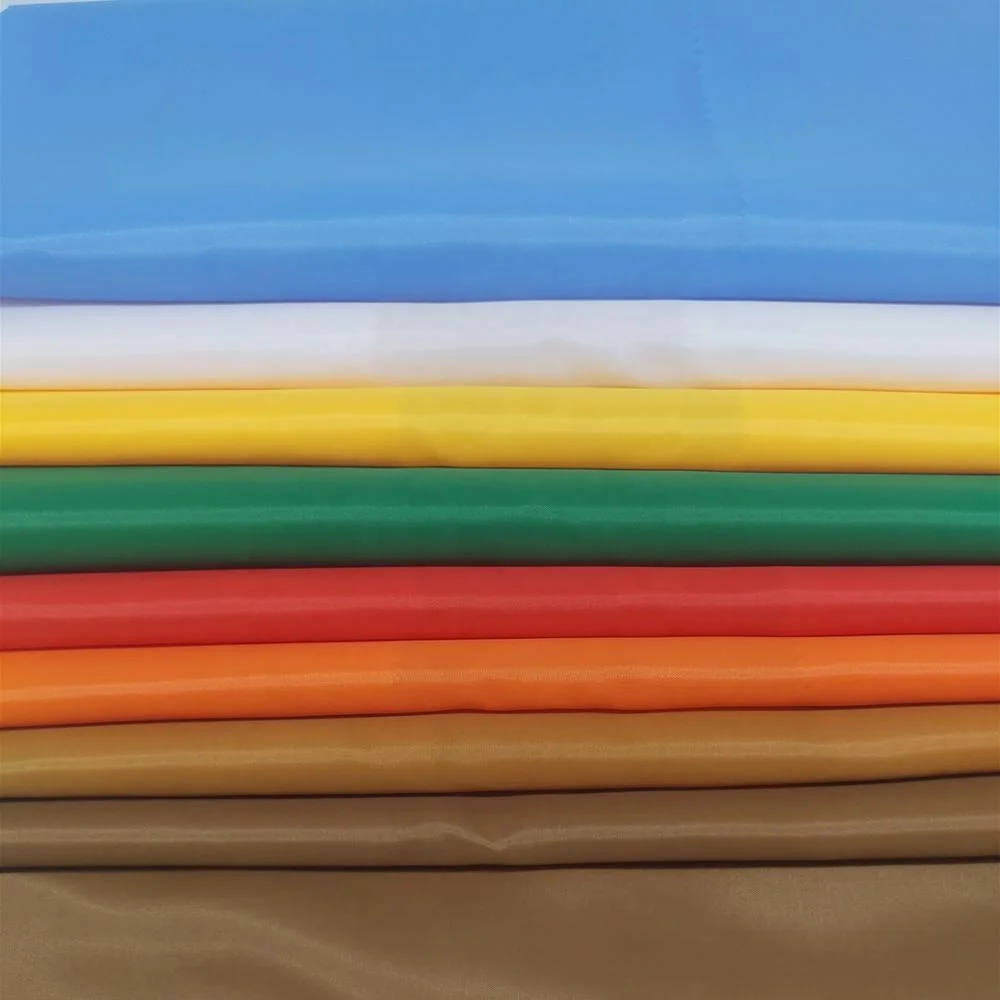 Lining supplier Soft smooth 100 polyester  190T taffeta lining taffeta fabric for garment lining