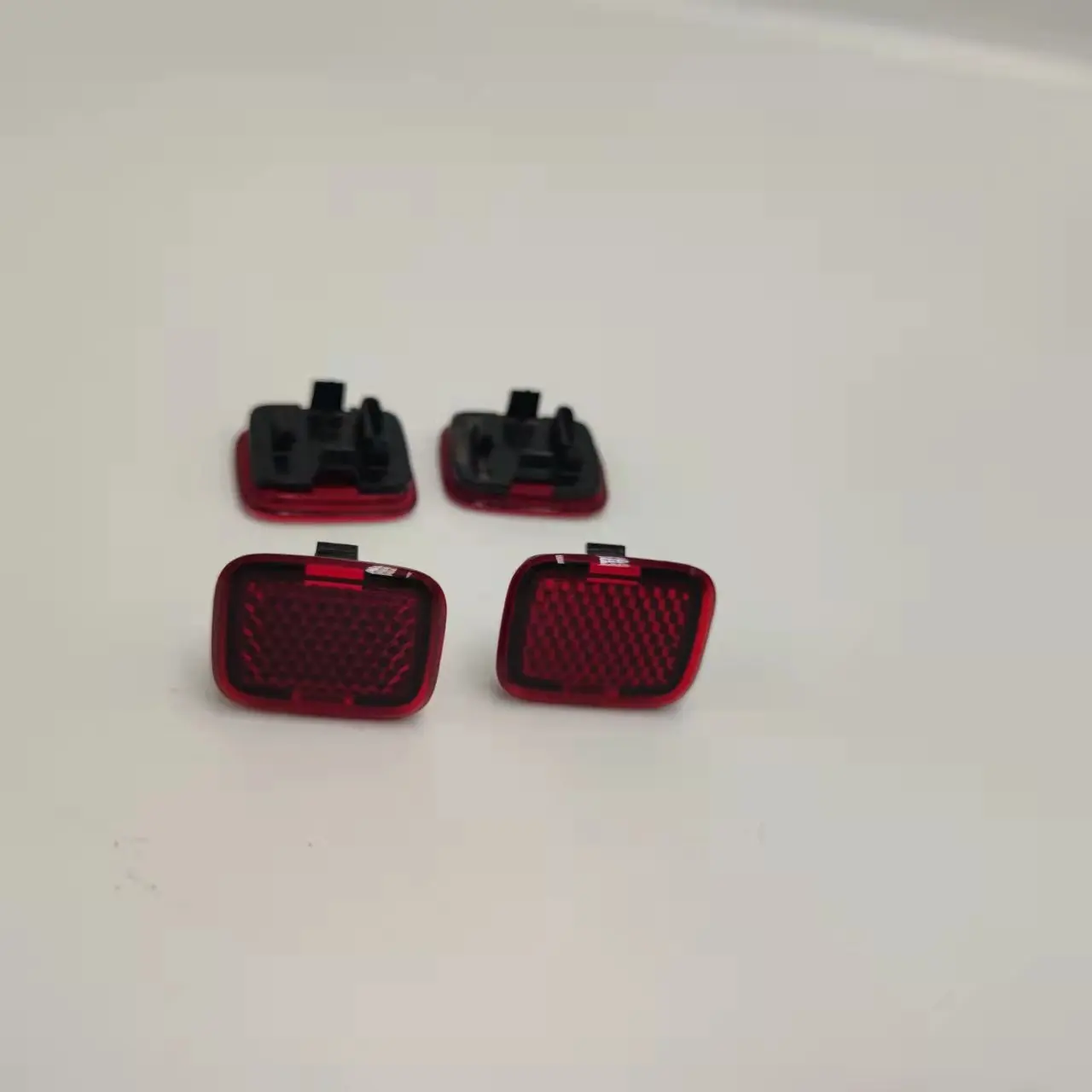 1085105-00-E car door opened strobe warning light for tesla MODEL3 MODELY