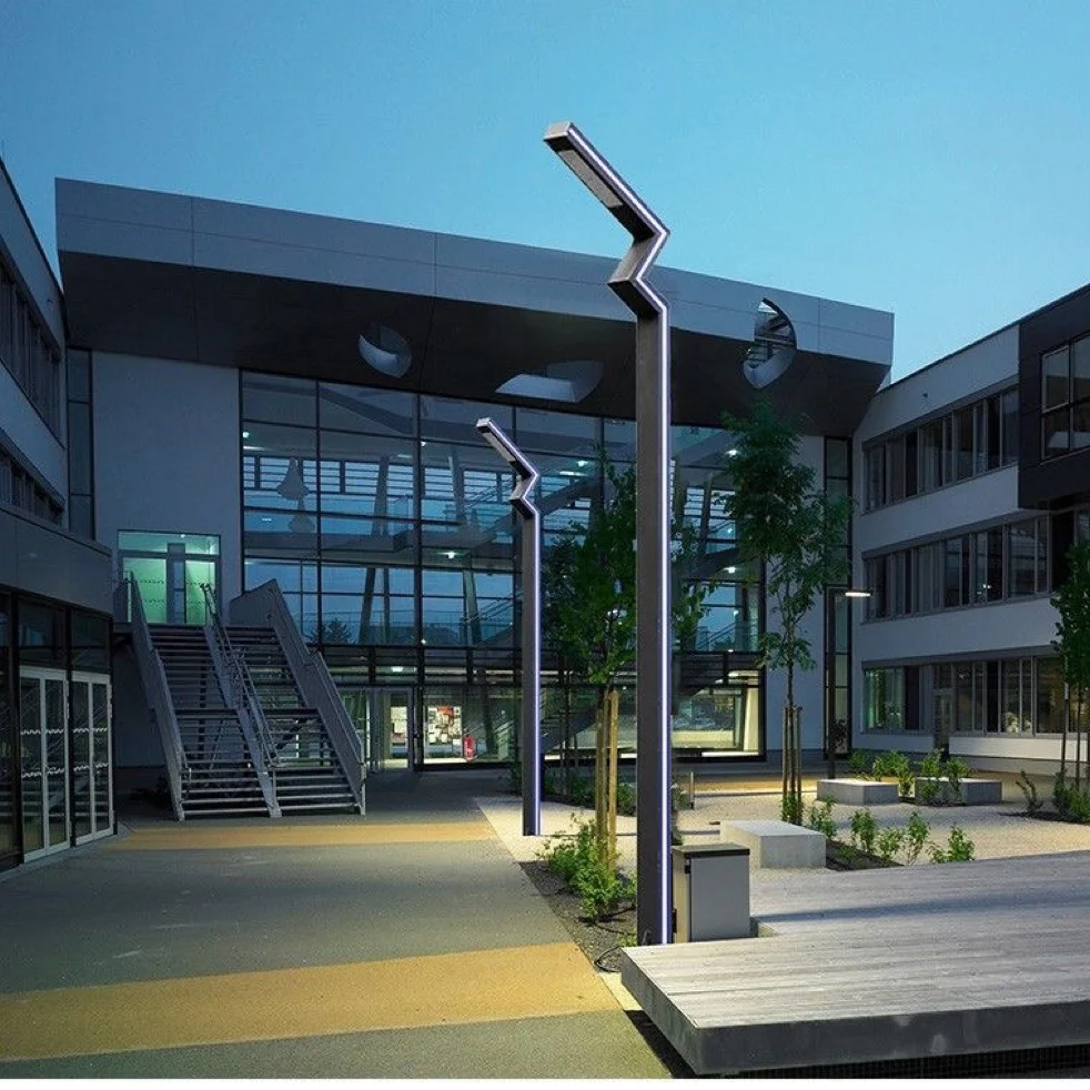 2m/3m/4m/5m/6m/8m modern waterproof garden light lightning shaped community villa landscape lamp column