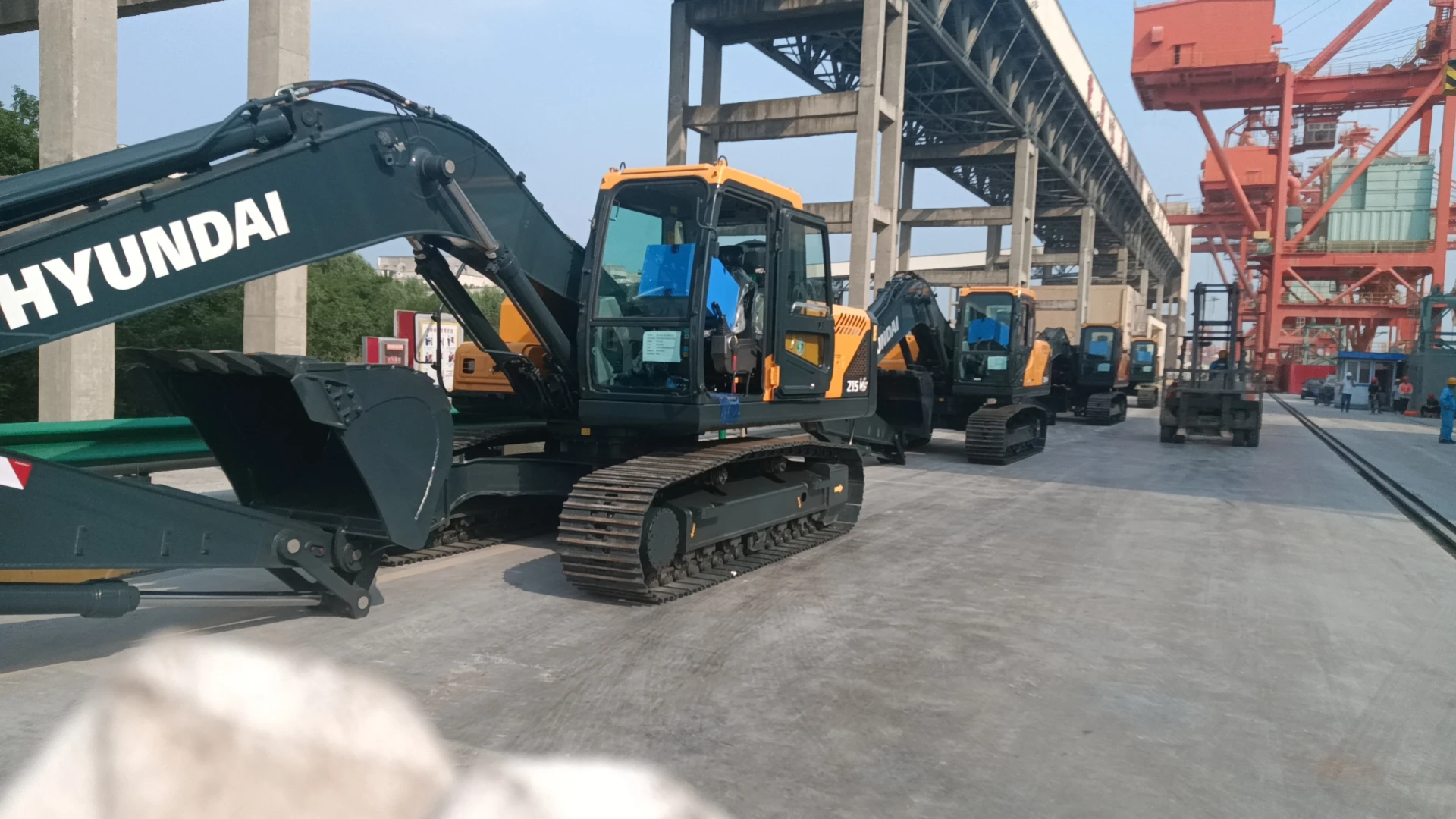 22Ton Hydraulic Excavators Mini Excavator Crawler Excavator R215VS for cheap sale