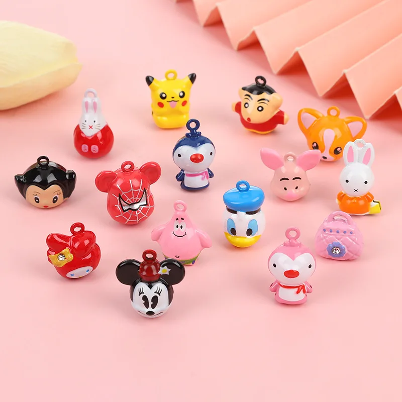 Cartoon cute bell diy jewelry pendant pet bell color painted cat and dog jewelry accessories manufacturer customization