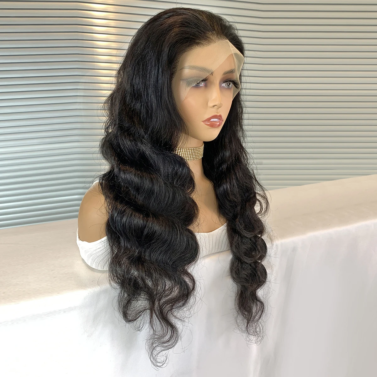 Ready to Ship Human Hair Body wave 13x4 Lace Front Wigs Factory Hot Sale Human Hair Body Wave Swiss Transparent Lace Front Wigs