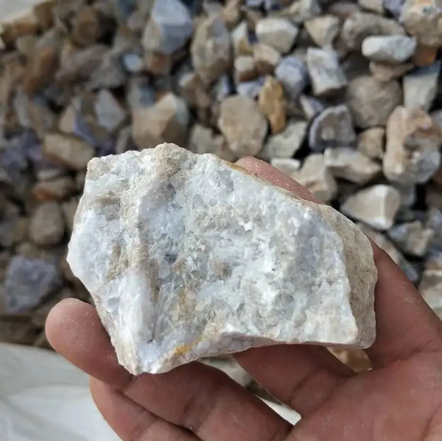 Genuine Wholesale Rough Fluorite Flourspar Stone Mineral Gemstone Rough Fluorite Flourspar Crystal Ore Natural Lumps