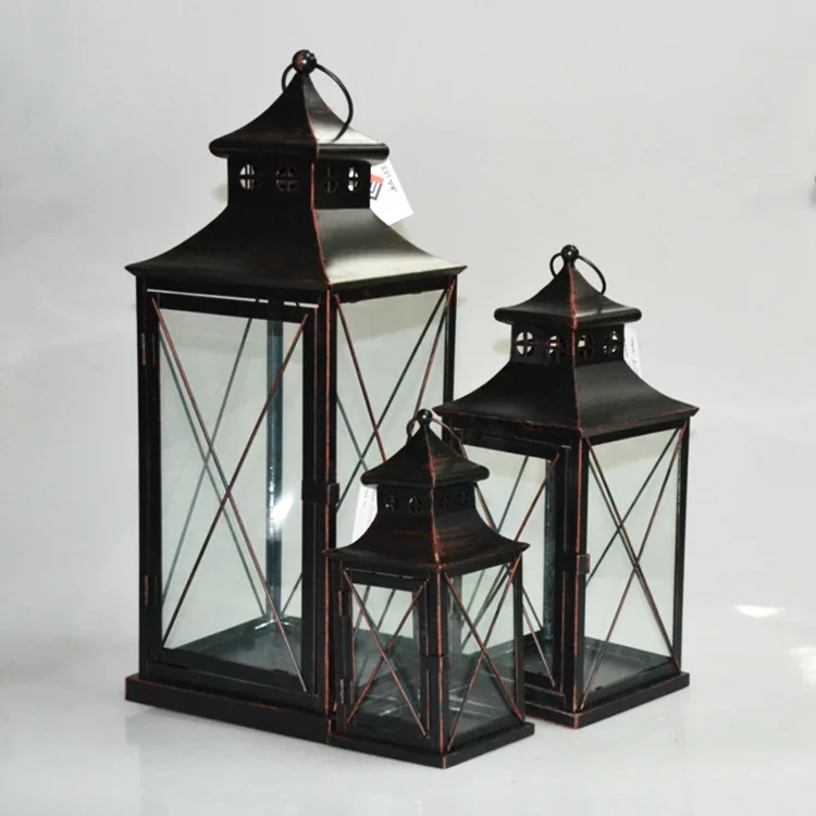 Vintage Gold Metal House Shaped mini lantern Wholesale outdoor Moroccan Lantern