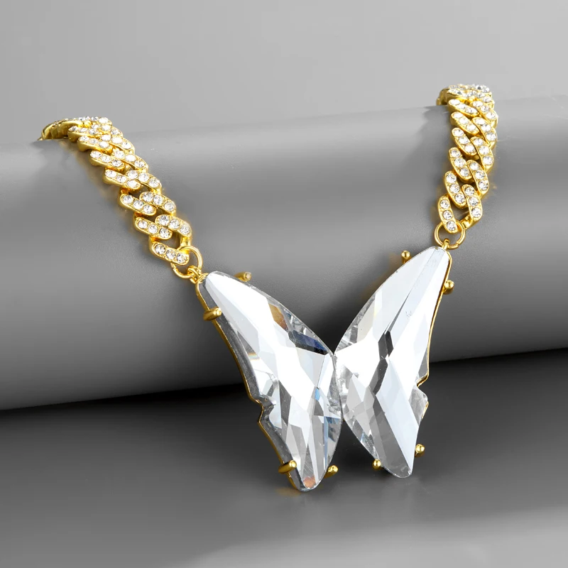 Yobetter Iced Out Luxury Butterfly Pedant Choker Necklace Women Charm Full Diamond Shiny Silver Gold Accessory