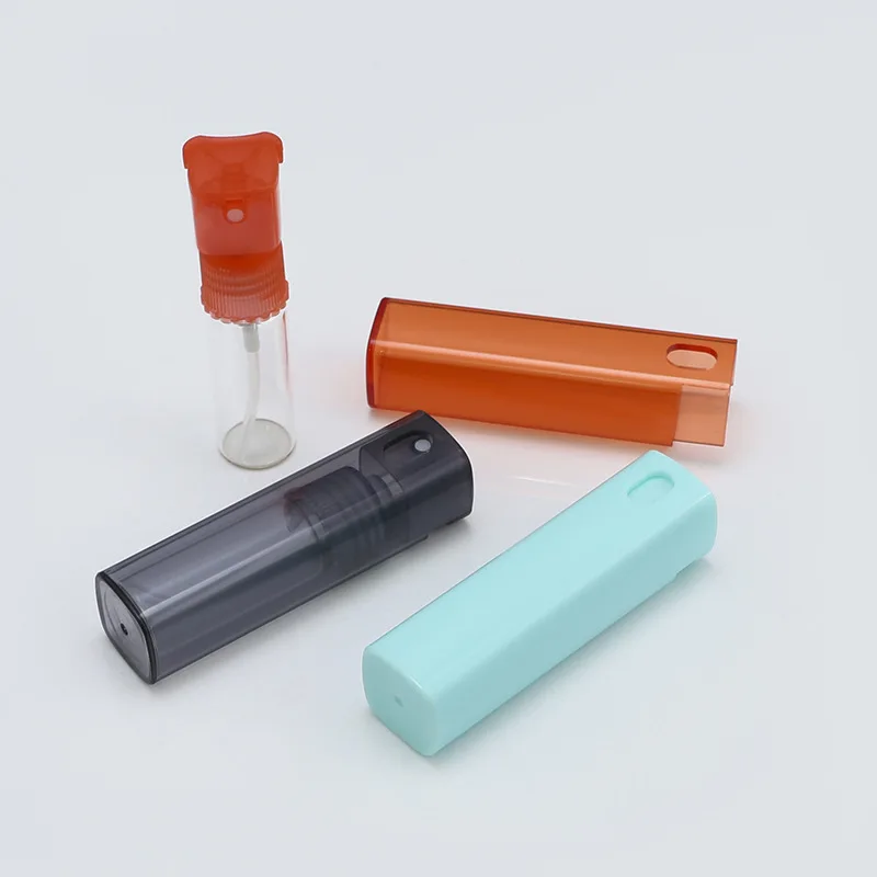 10ml Square Mini Travel Pocket Perfume Atomizer Alcohol Spray Glass Bottle with Plastic Cover Refillable Perfume Bottle