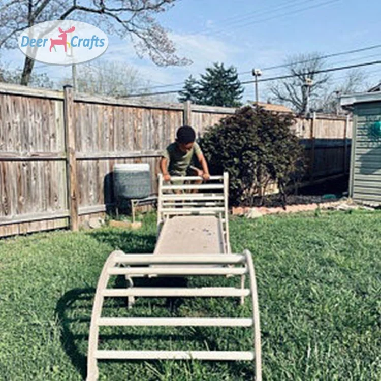 Factory wholesale safety wooden climbing triangle for toddlers DK08328