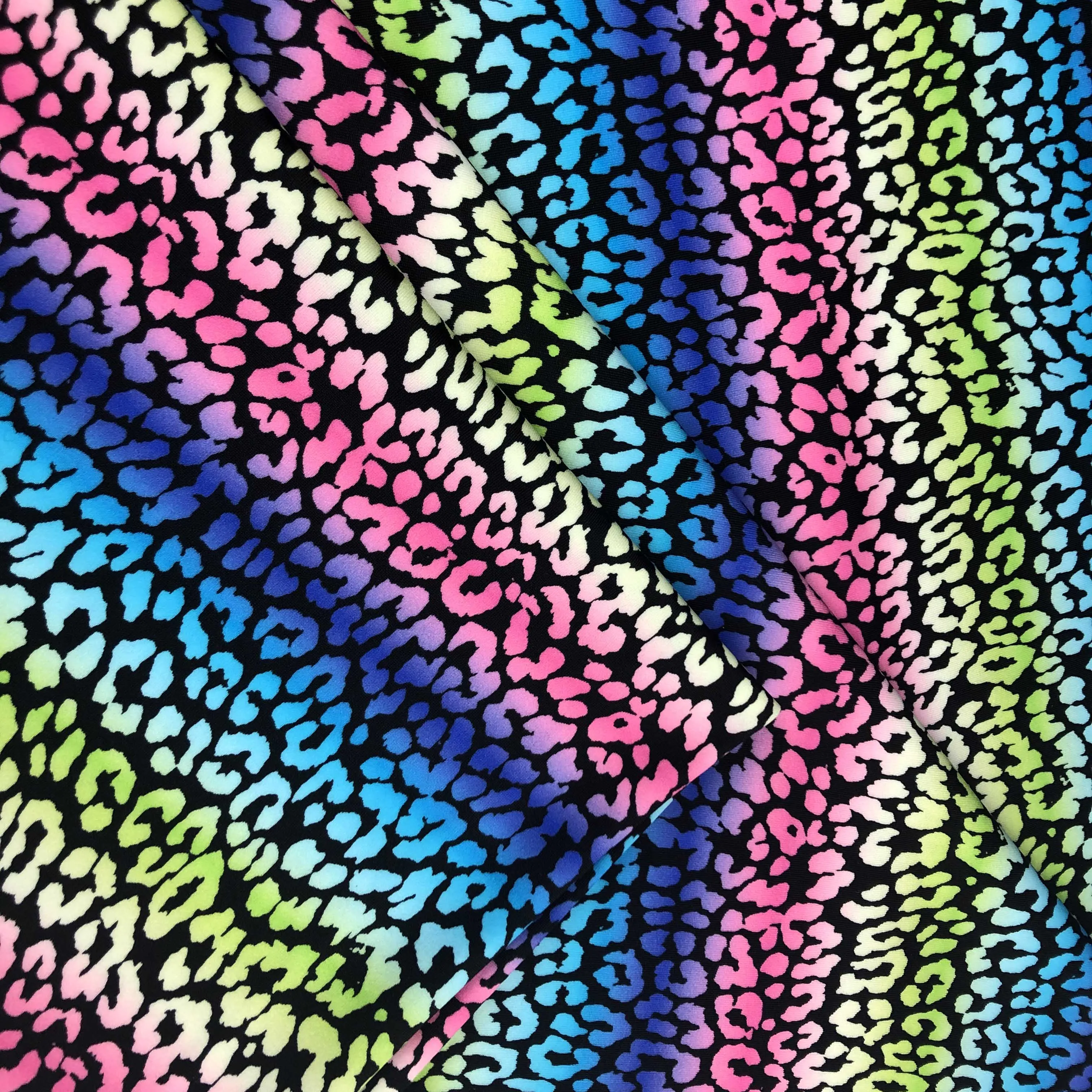 82 нейлон 18 спандекс 4 способа тянущийся красочный Леопардовый принт одежда для плавания оптом