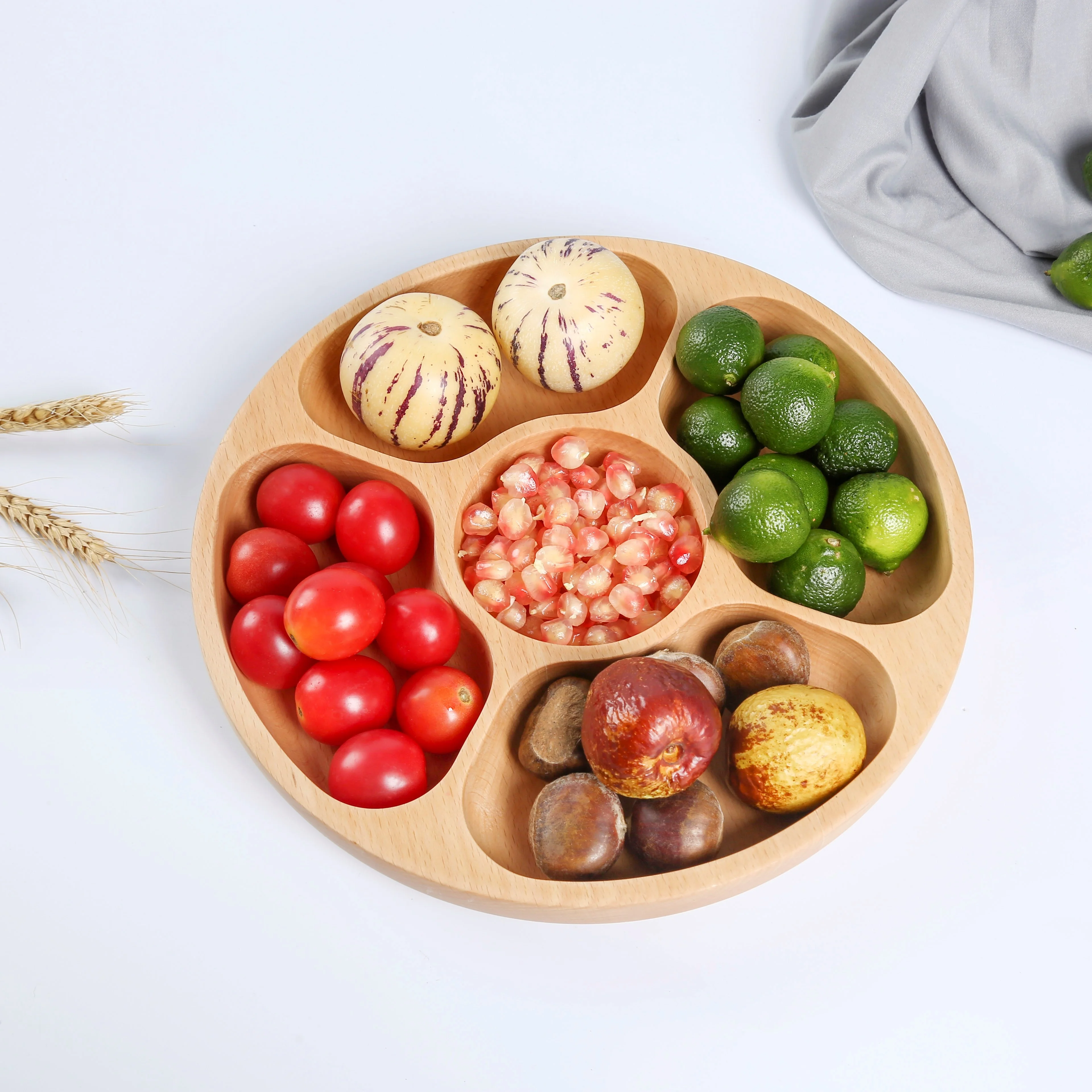 5 разделенный пищевой круглый натуральный фруктовый деревянный поднос производитель тарелок в Китае