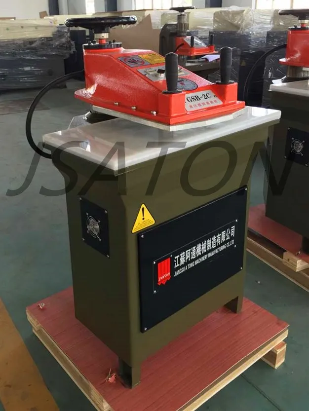 Shoe sole machine clicker press