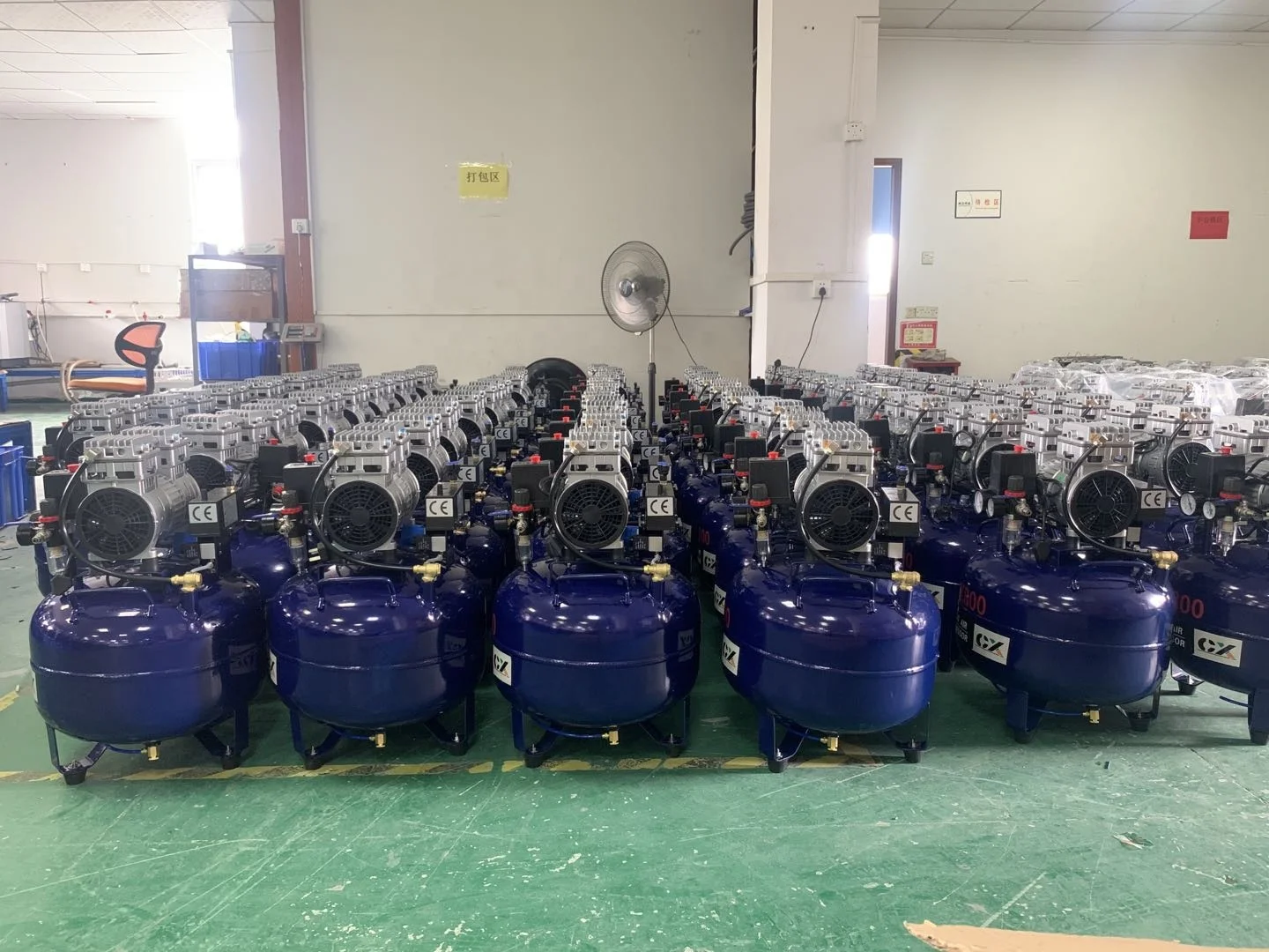 850w for 2 dental chairs  Oil Free Dental Air Compressor With CE silent oil free air compressor CX800