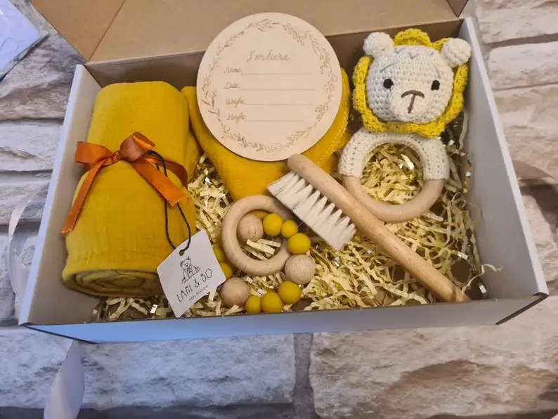 Newborn Baby Wood Silicone Shower amazon hot Gift Set Baby Bathing Teether Gift Toy Set  baby toy set