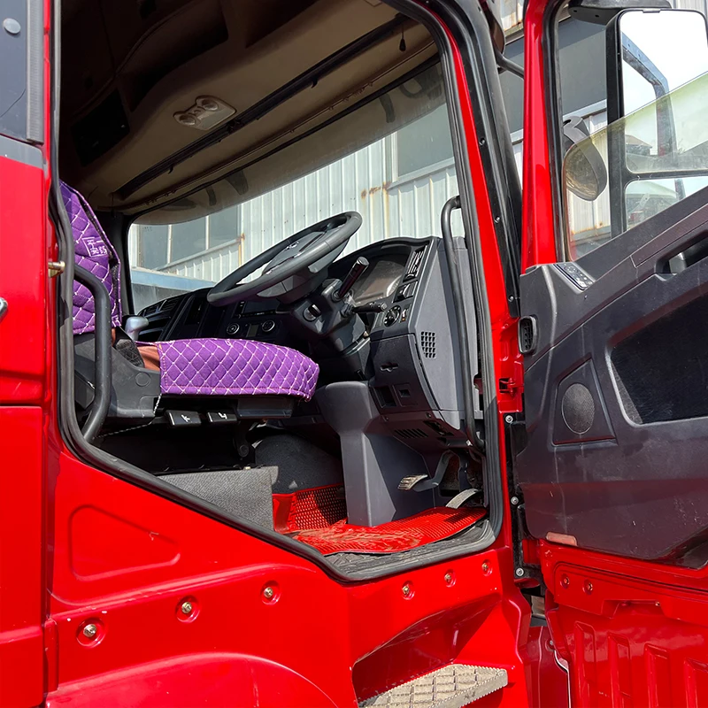 Sinotruk 6x4 430hp Howo TH7 Tractor Truck Trucks Trailers for sale