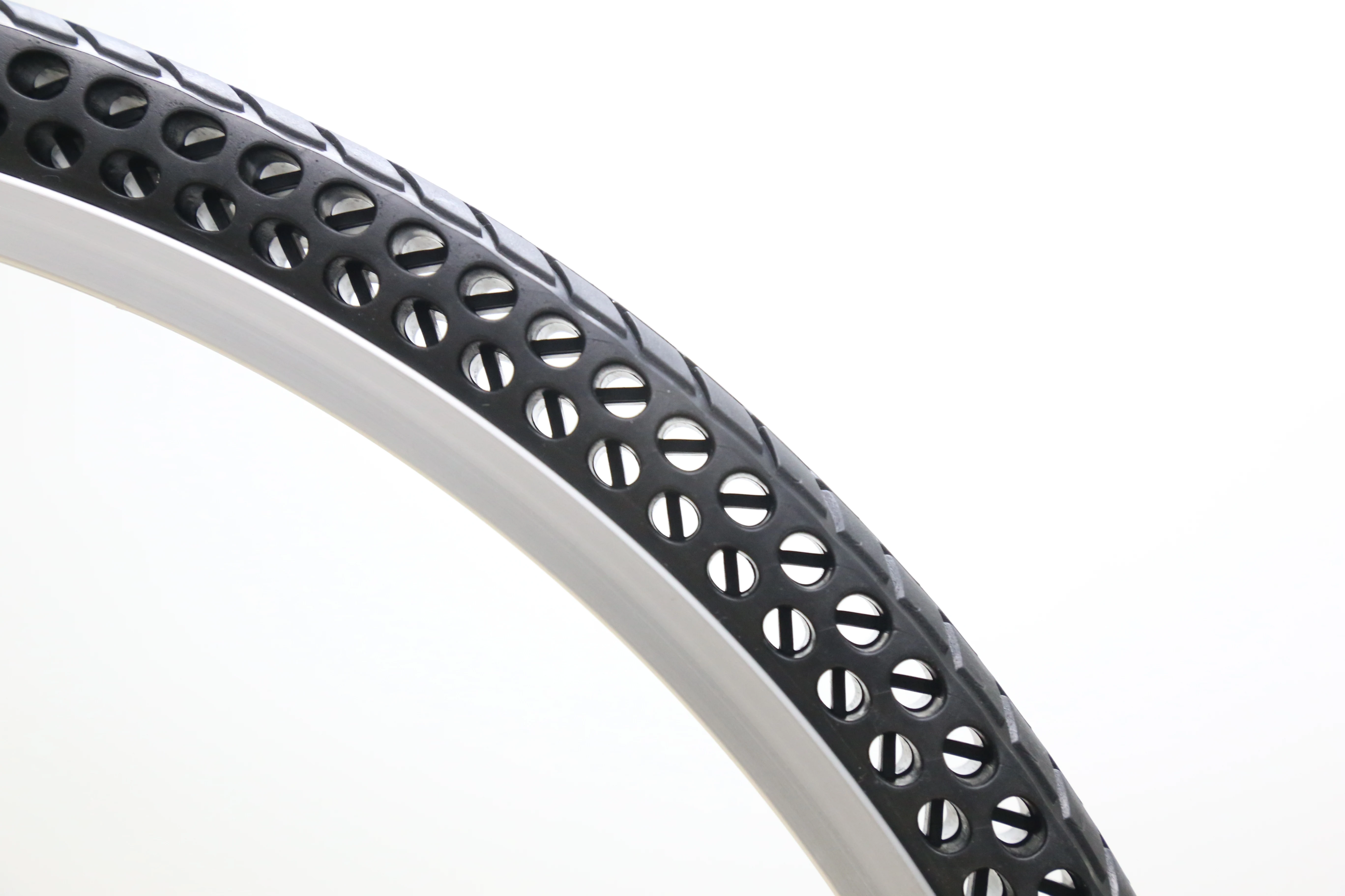 Hot sale 26 inch solid airless non-pneumatic tires for bike