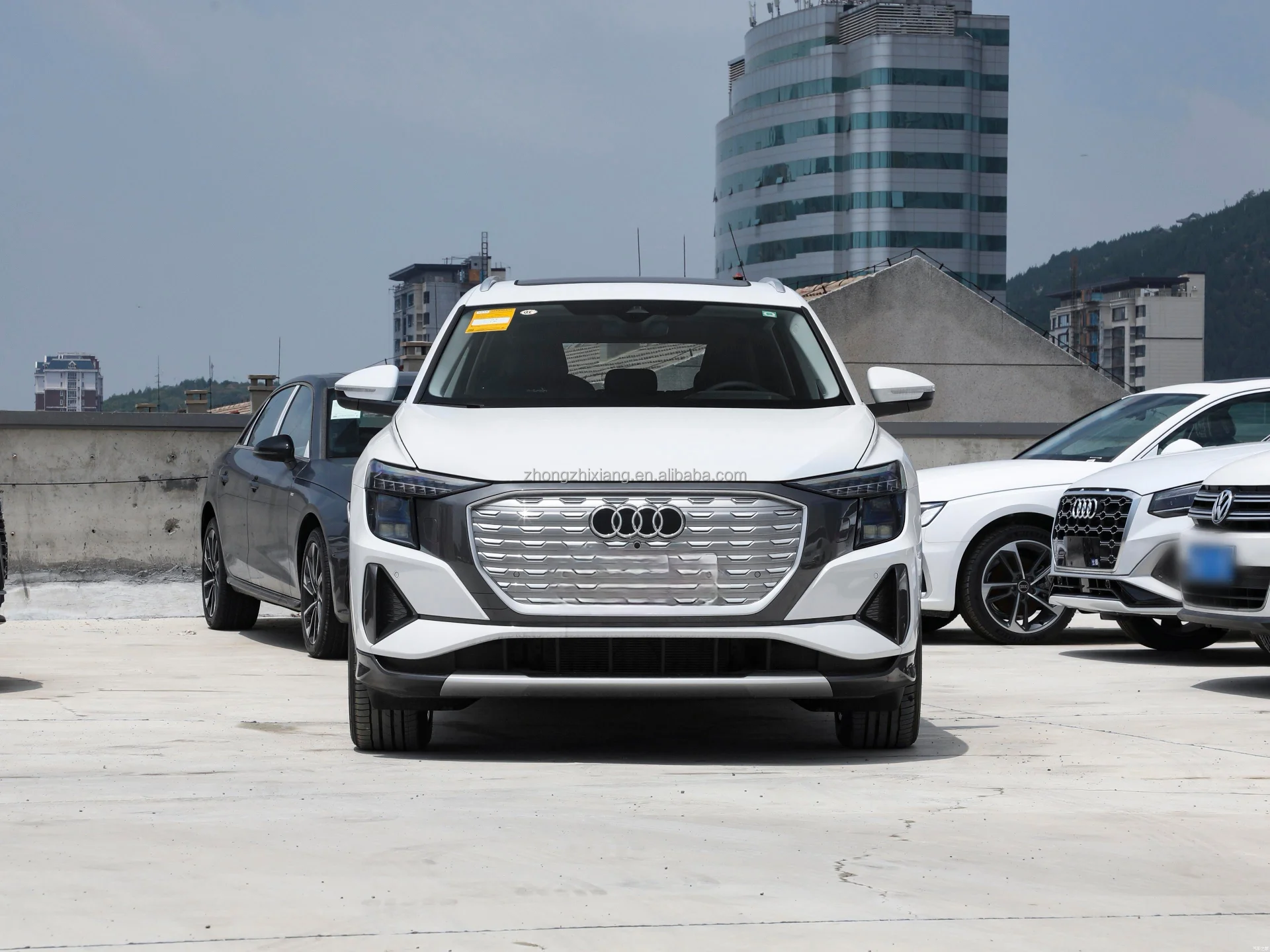 Factory Direct Sale Vehicle Sports 4 Doors Electric Passenger Smart Cars Vehicle for Audi Q5 e-tron