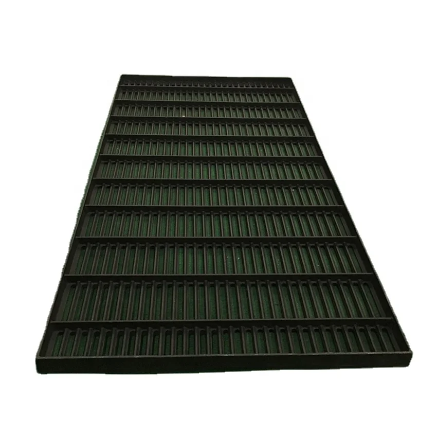 Ductile cast iron slat floors for pigs farm flooring system