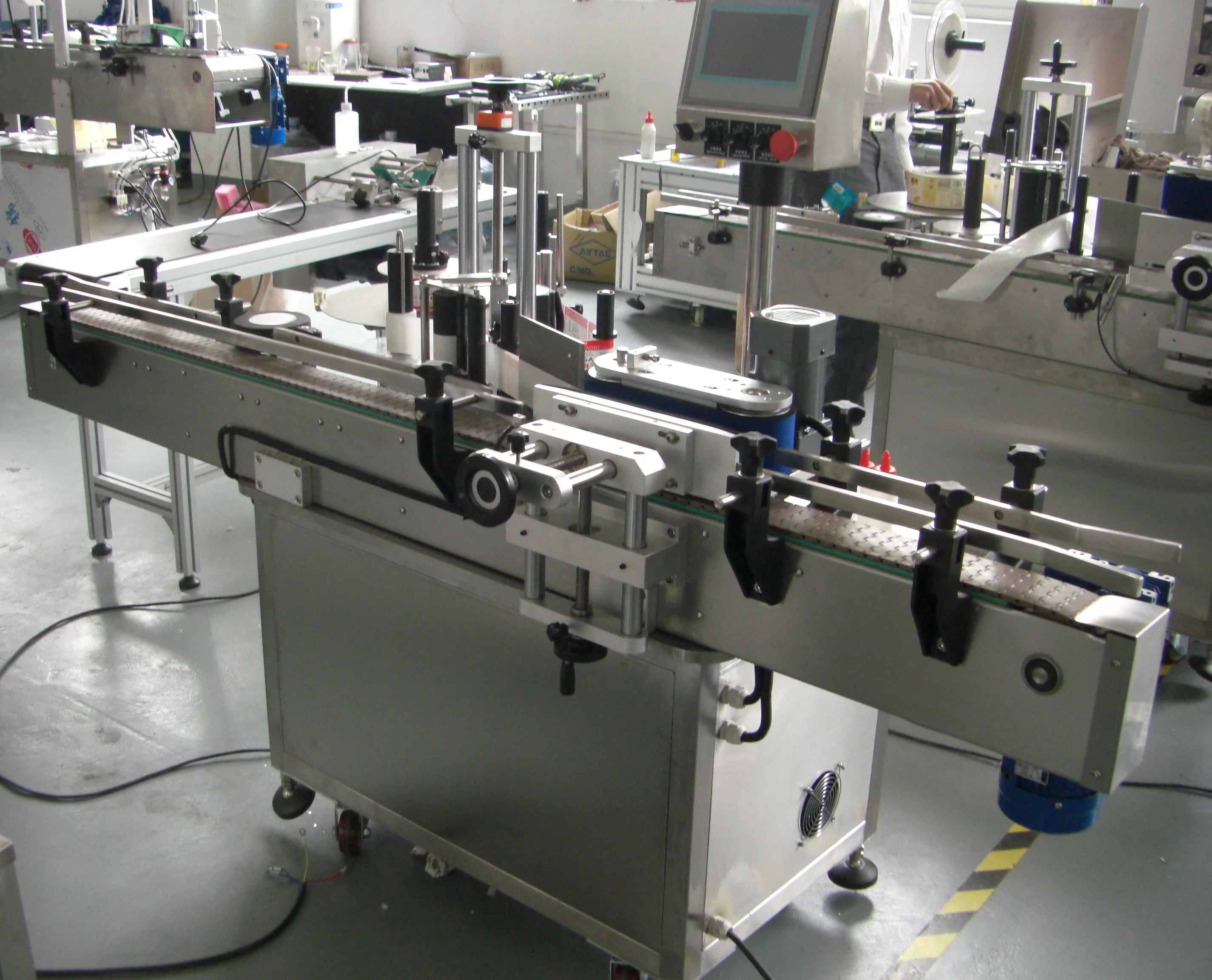 
YIMU YM-510 Factory Tin Can Labeling machine,Tinned Tuna, Canned Corn Labeling Machine 