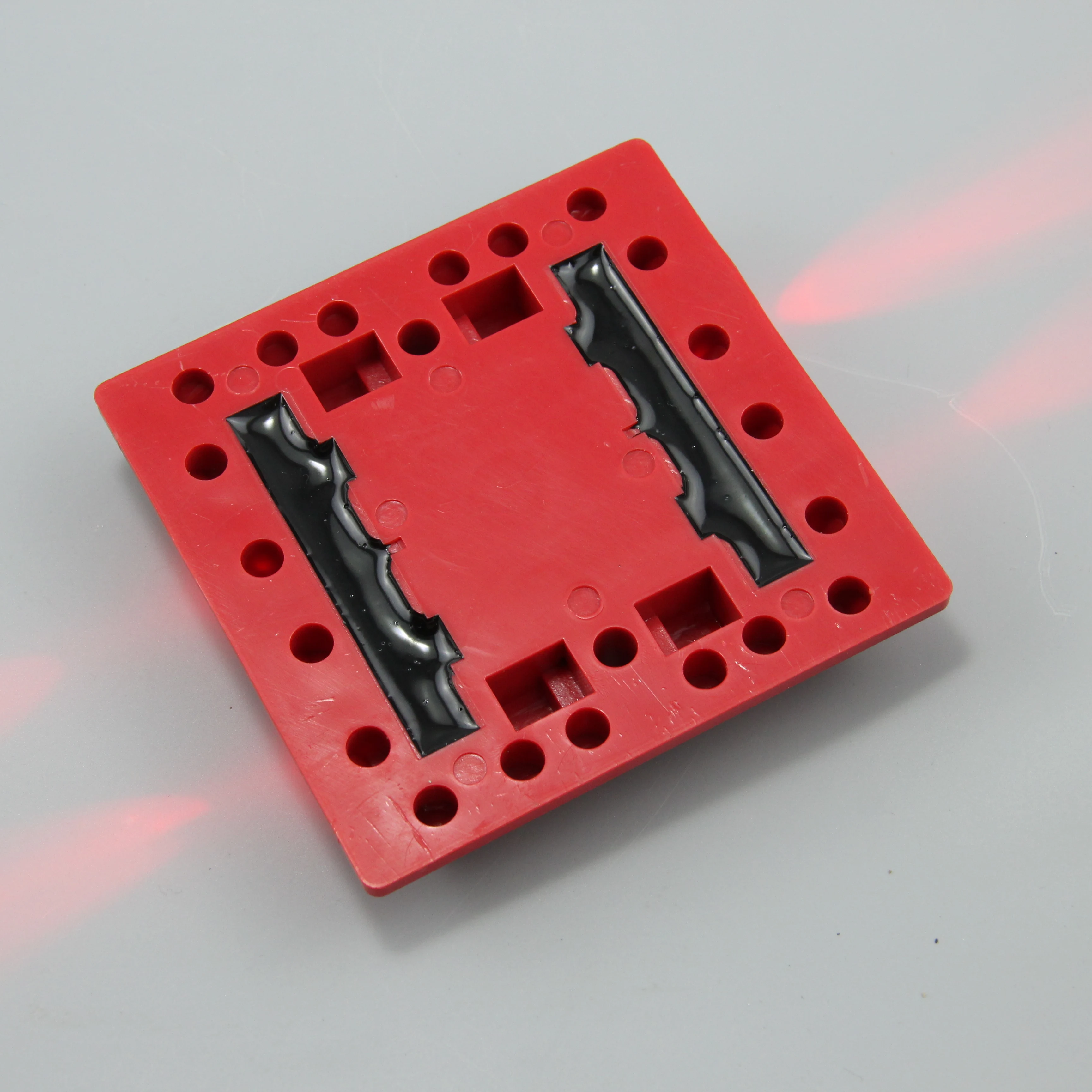 Top-Selling Solar LED Reflective Road Stud Marker: Glow-in-the-Dark Cat Eye Warning Light for Flashing Driveway and Dock Safety