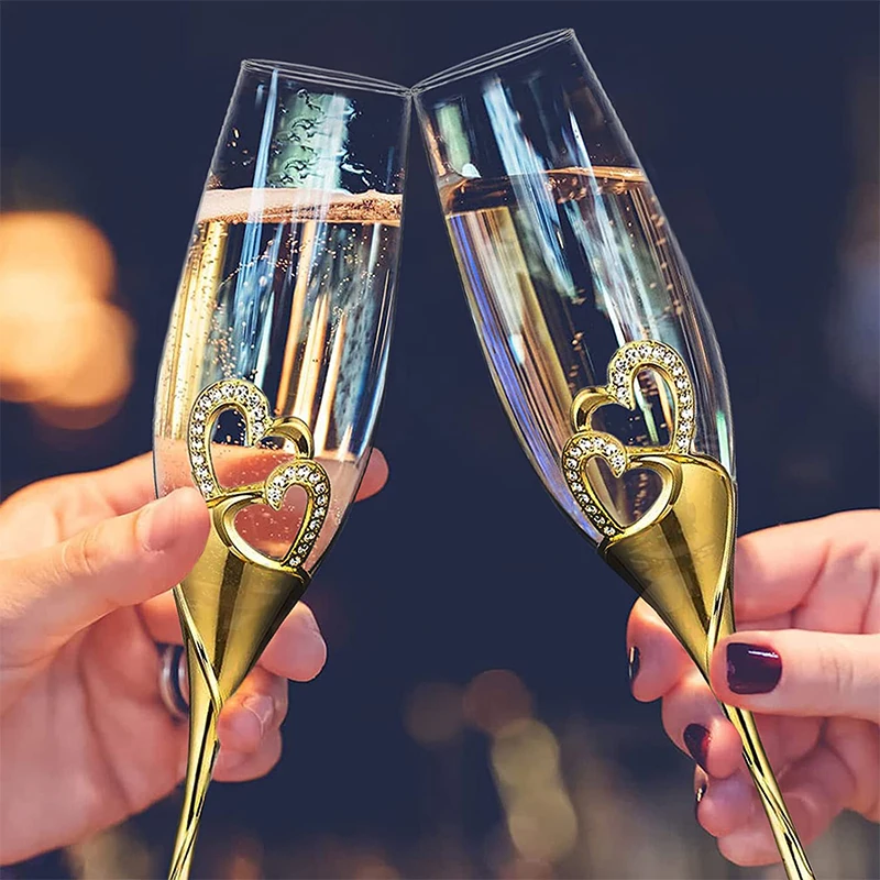 Gold Crystal Glass Diamond Encrusted Goblet Stylish Creative Bling Cup Couple Set Metal Champagne Glasses Wedding Zinc Alloy