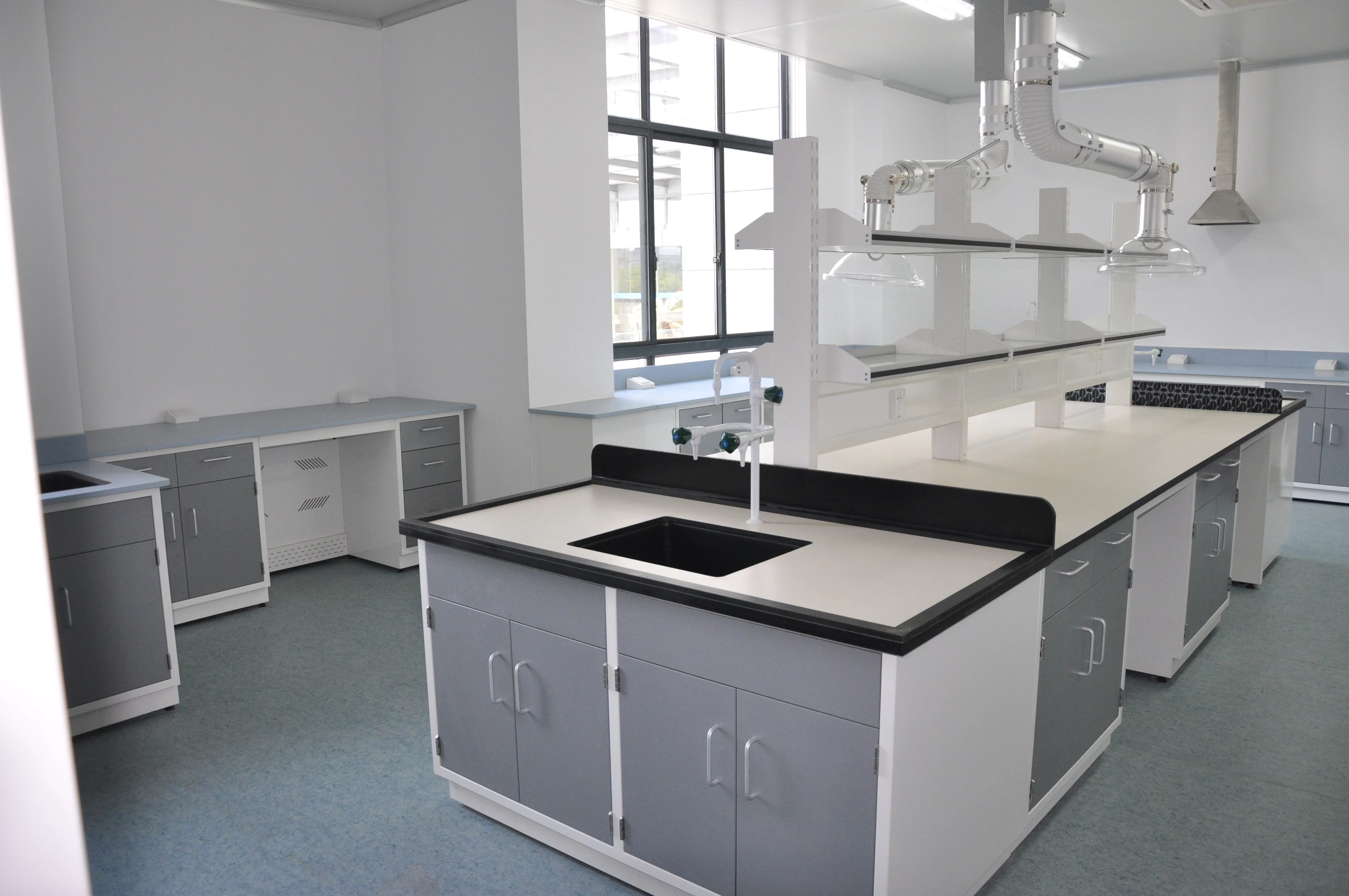 Professional Chemistry Laboratory Equipment Lab Island Workbench Steel Work Table