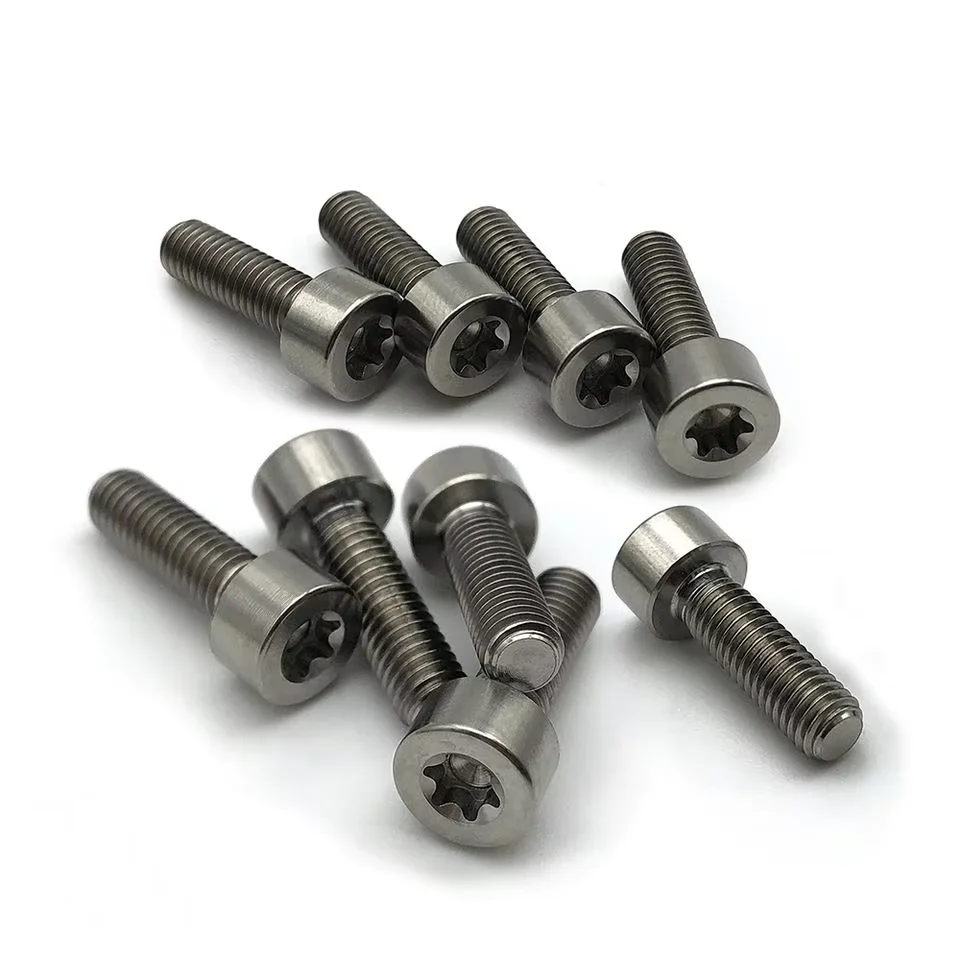 Набор титановых болтов для мотоцикла