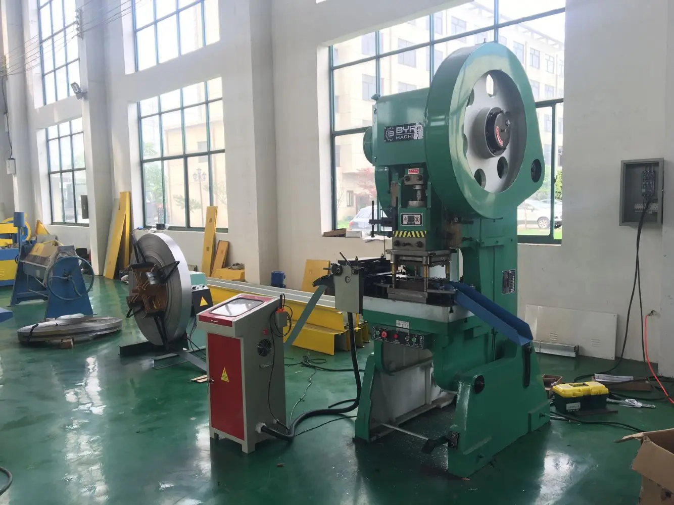 BYFO J23 80T High Speed Series C Type High Performance Power Press Feeder For Aluminum Iron Steel Punching line