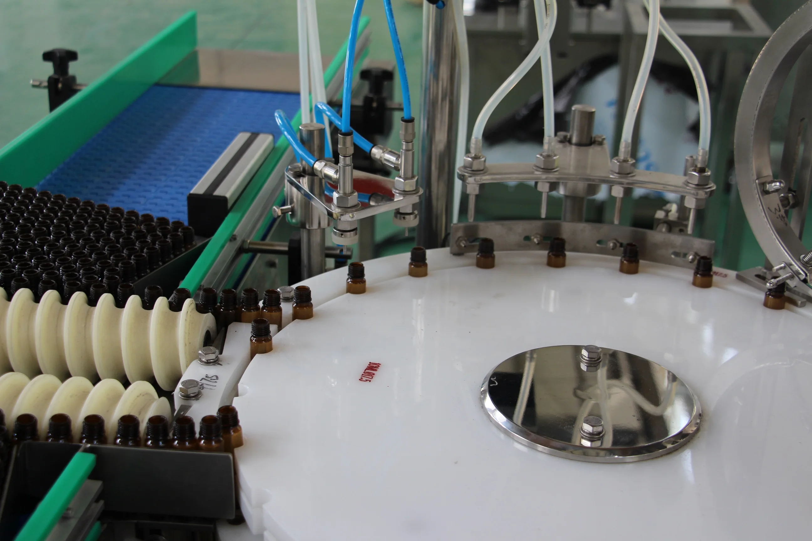Npack Factory Direct Essential Oil Plastic Bottle Aluminum Cap Bottling Filling And Capping Machine