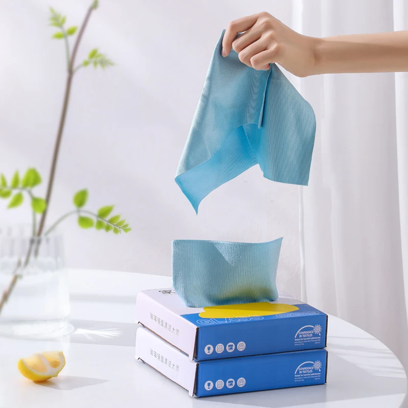 Reusable Microfiber Cleaning and Drying Wipes with Dispenser Box  glass clean mirror clean rags Auto Shop microfiber rags in box