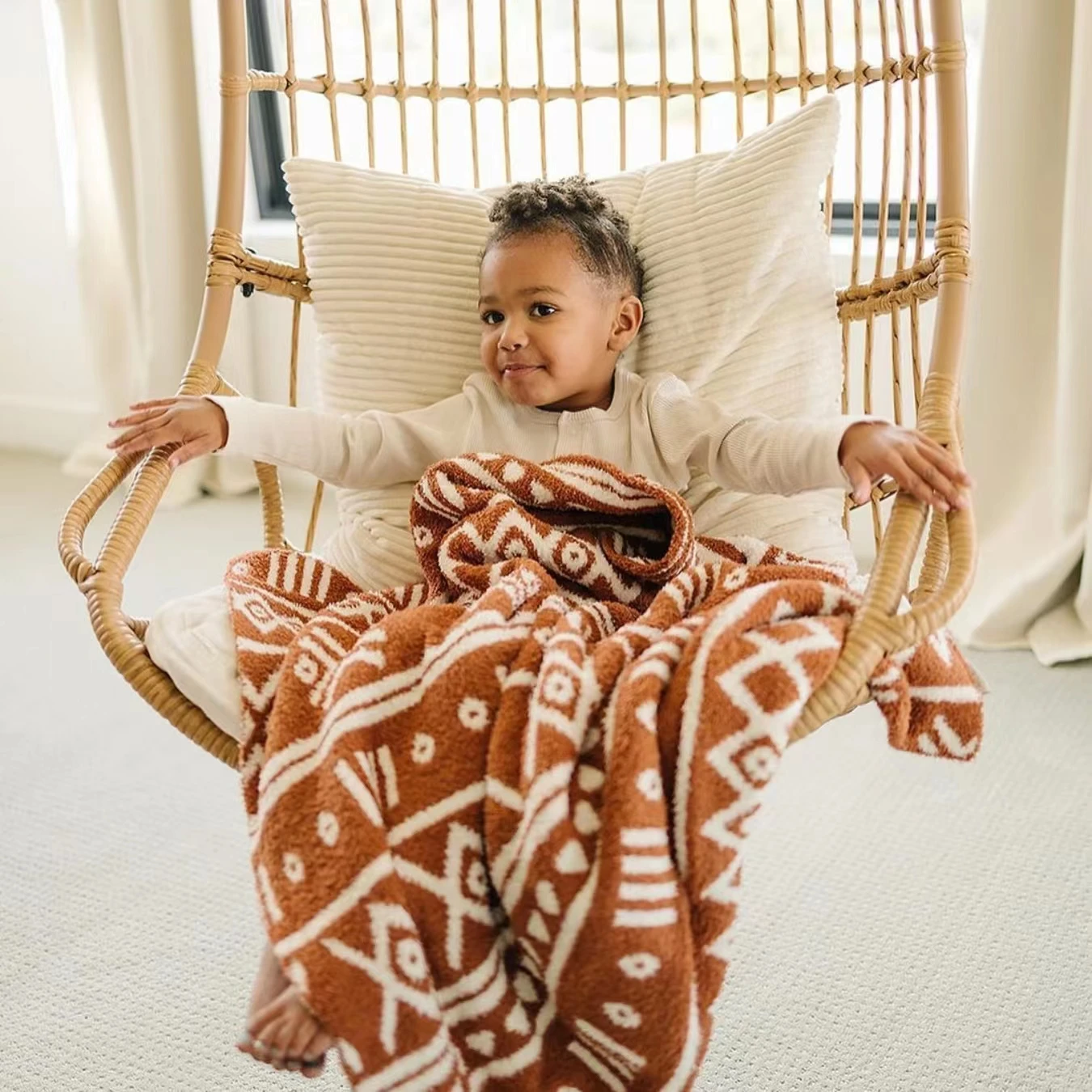 Low MOQ High Quality Personalized Wholesale Super Cozy Warm Face and Chess Knitted Throw Blankets Fleece