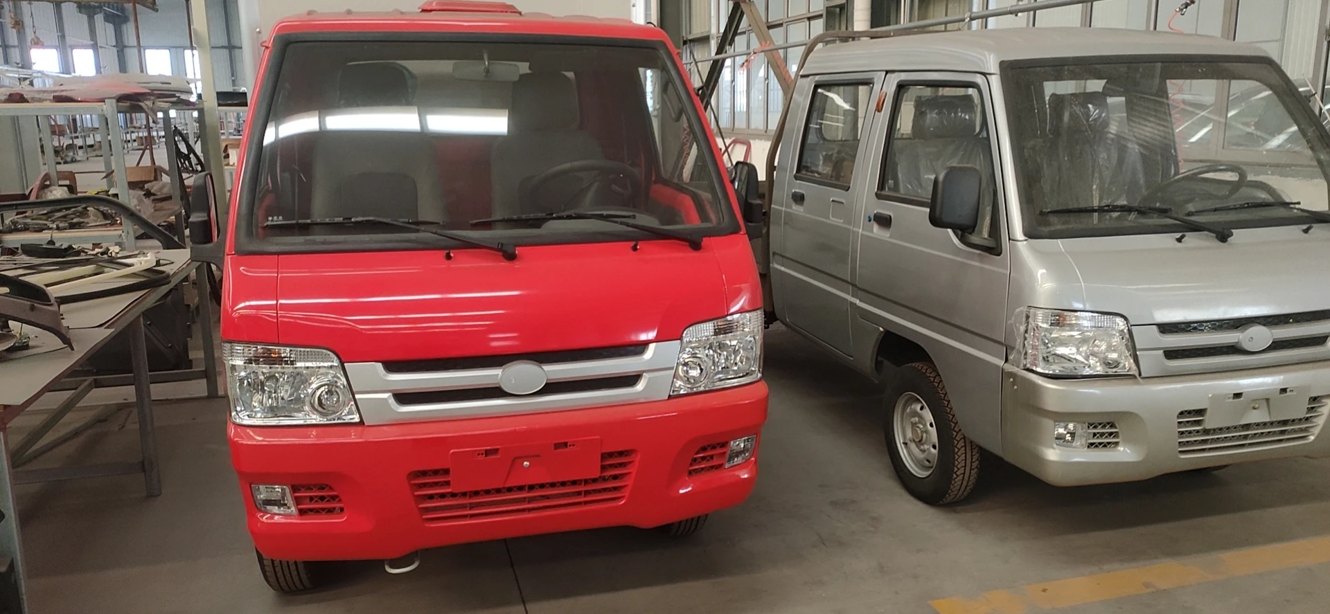 LHD/RHD EEC 60V 4KW Electric truck /electric pickup (2 seats) with strong body