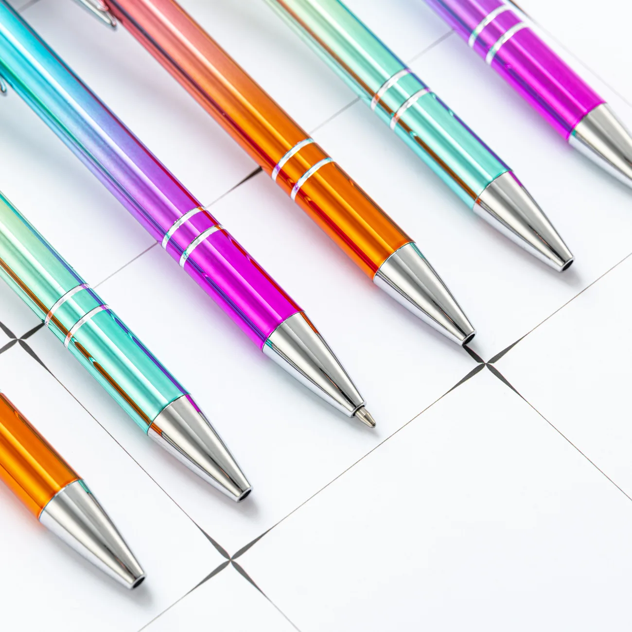 2022 New Rainbow Color Metal Ballpoint Pen Gradient Promotional Stylus Ball Pen