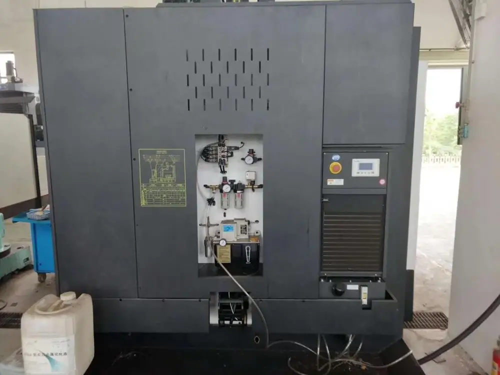  Секундной стрелки Тайвань 3 оси 1060 ЧПУ машина б/у INGERSOLL Rand вертикальный обрабатывающий центр