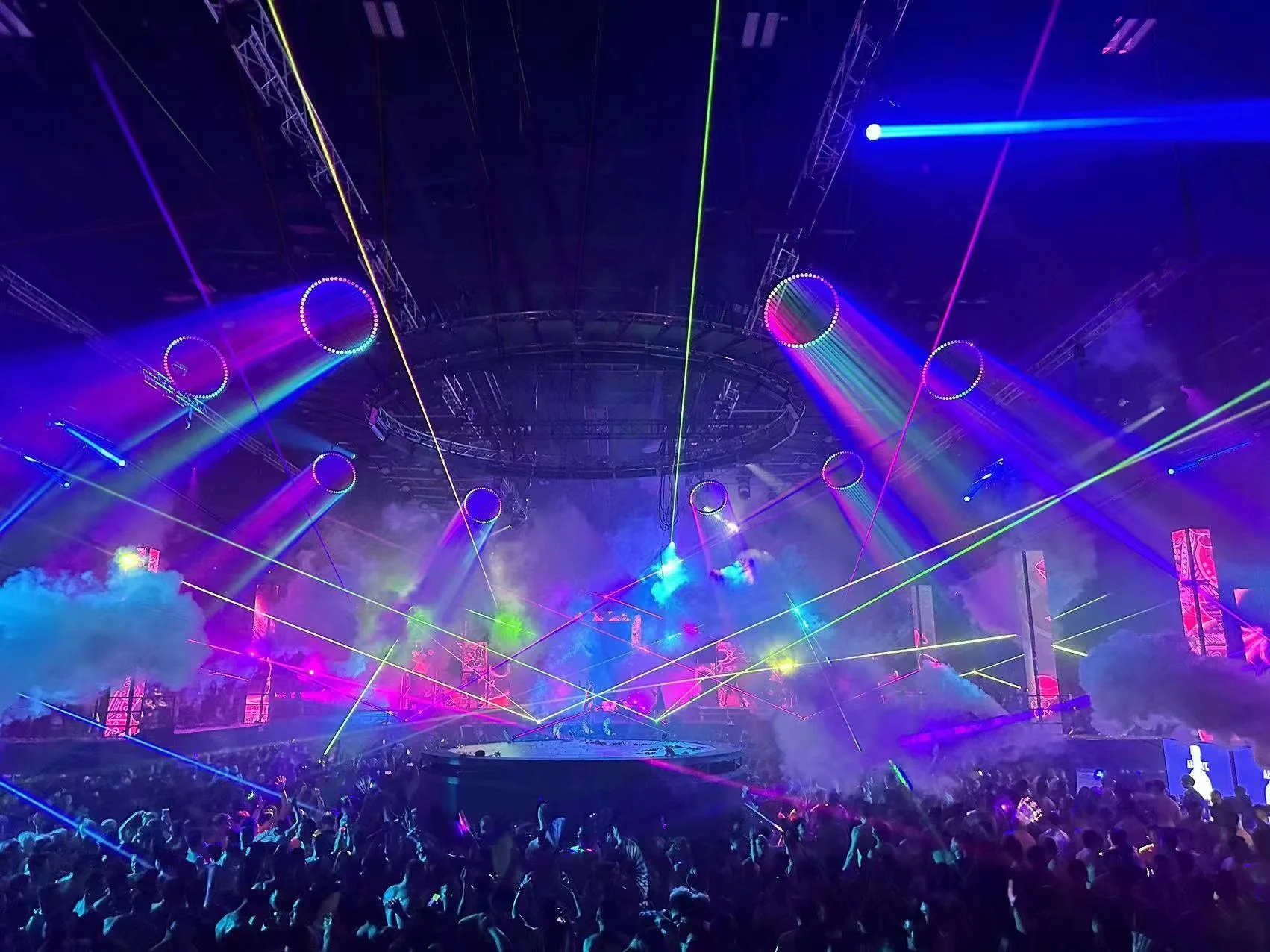 Supershow Kinetic Ring DMX Winch Stage Kinetic Led Lifting Beam Led Circle Ring Light for Nightclub Party Disco
