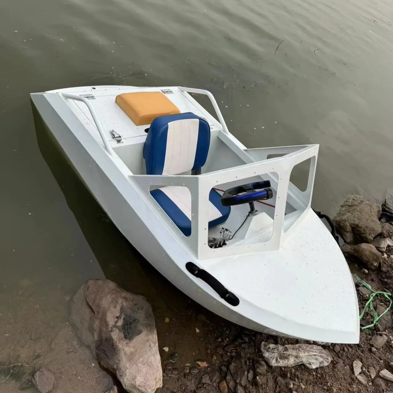 Double seat water park kids entertainment equipment mini jet boat electric go kart boat for sale