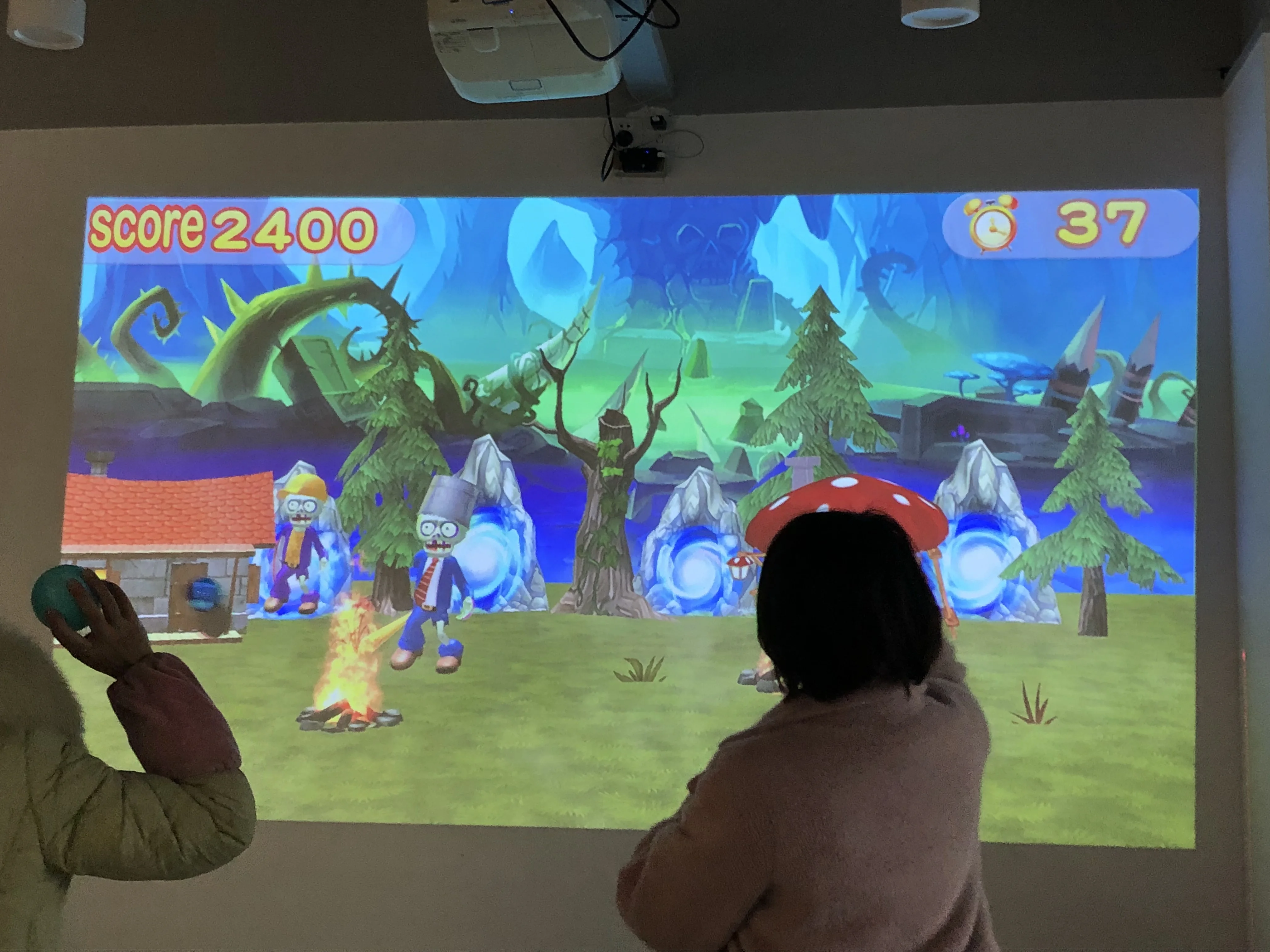 Smart Kids Game Interactive Floor/Wall Projection System Multi Points Interactive Whiteboard Device