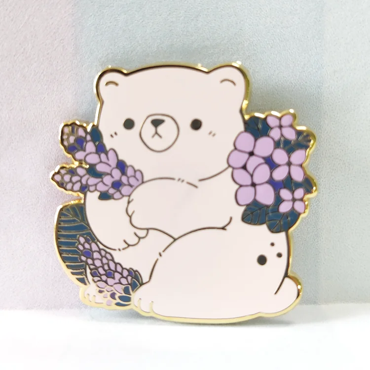 Wholesale no minimum metal pins supplier rose gold plated cute hard enamel pin for girls