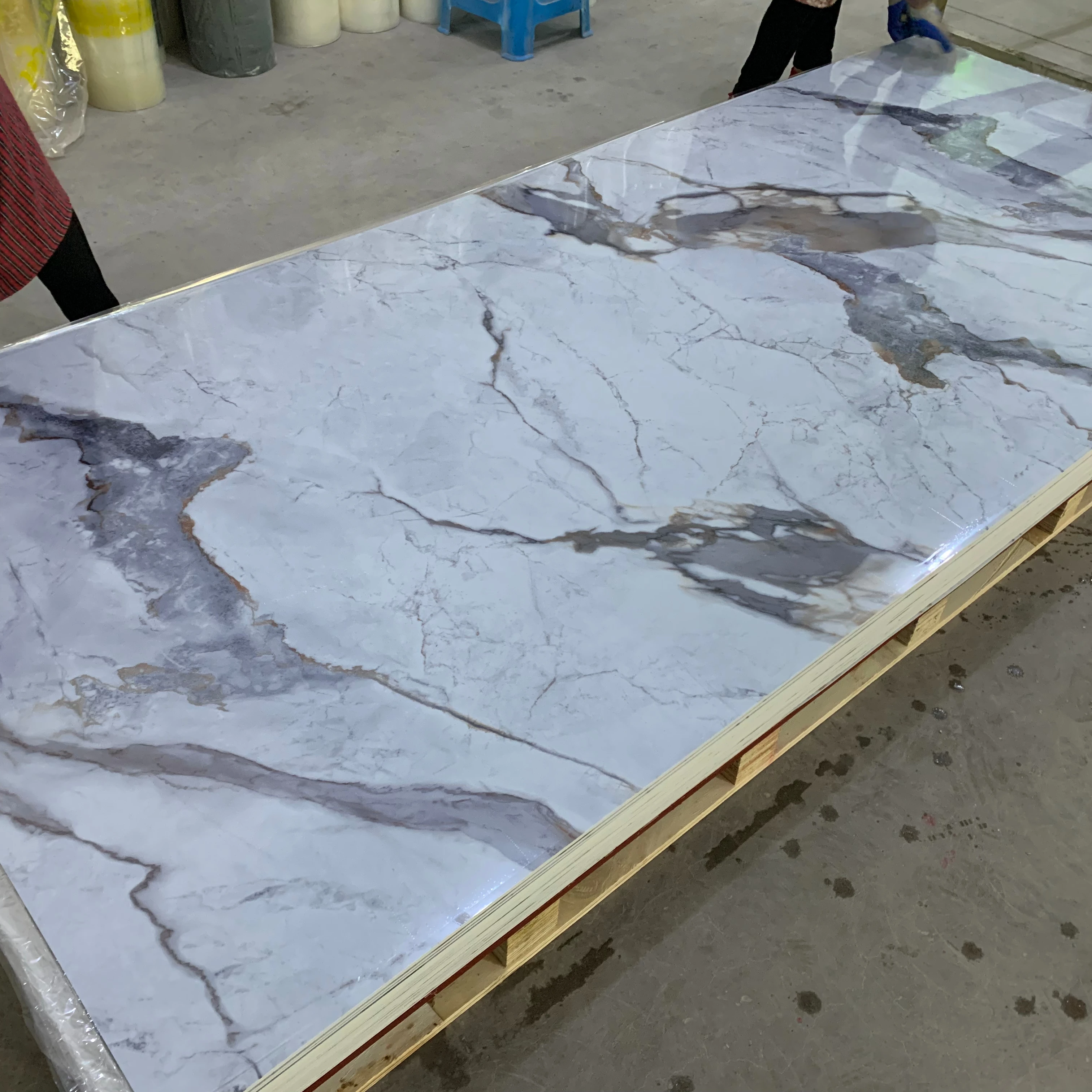 China 2.8*1.22m interior pvc board  safe and no poisons pvc marble sheet