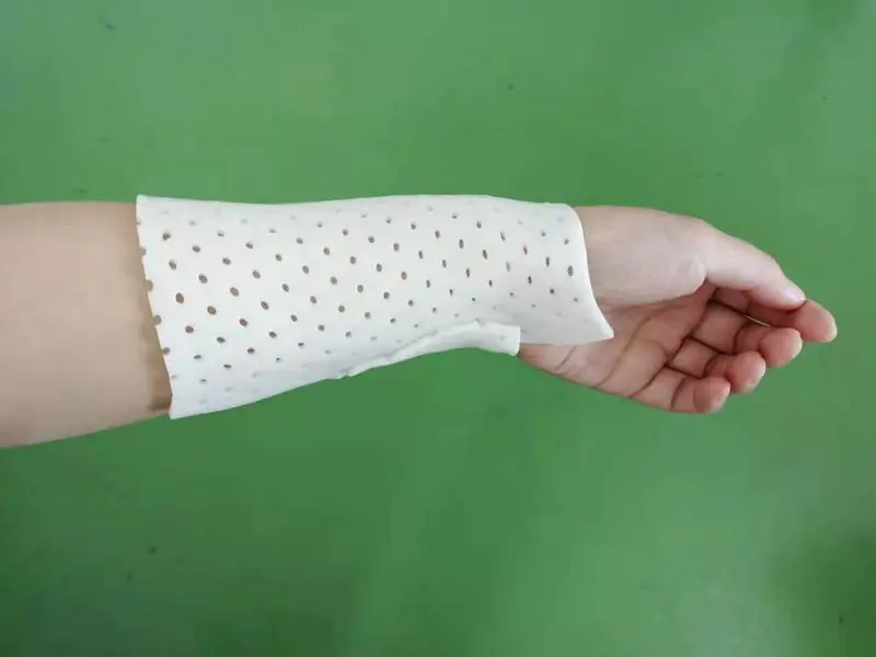 wrist splint (800).jpg