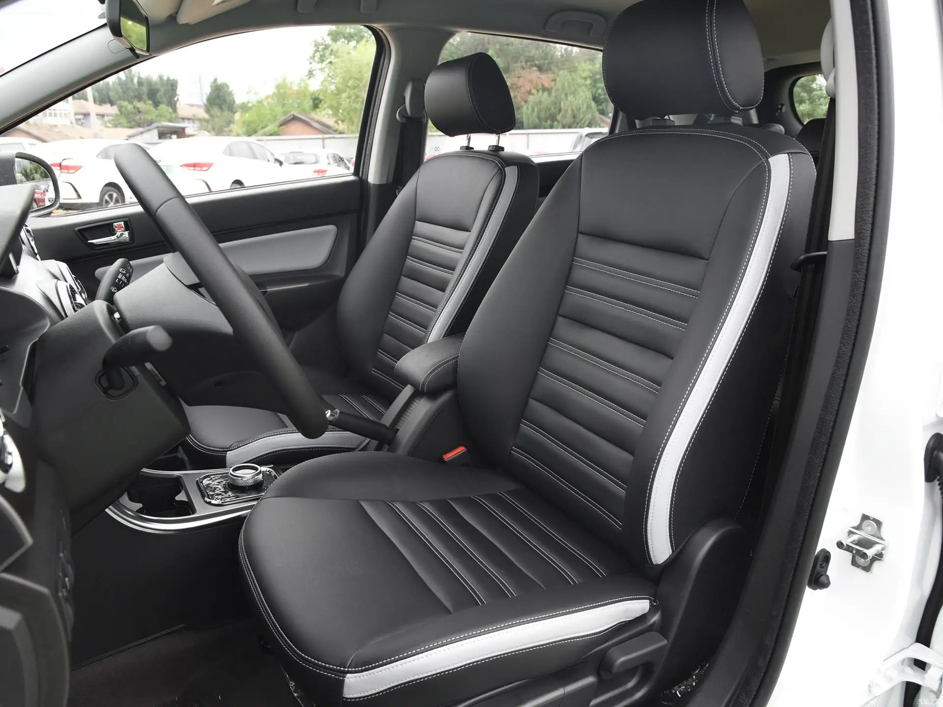 new electric vehicle/car 5 seats suv car on sale for