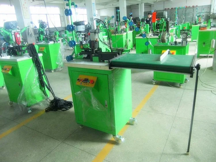 Fully Automatic Close ended Zipper Cutting Machine for Making Invisible Zippers