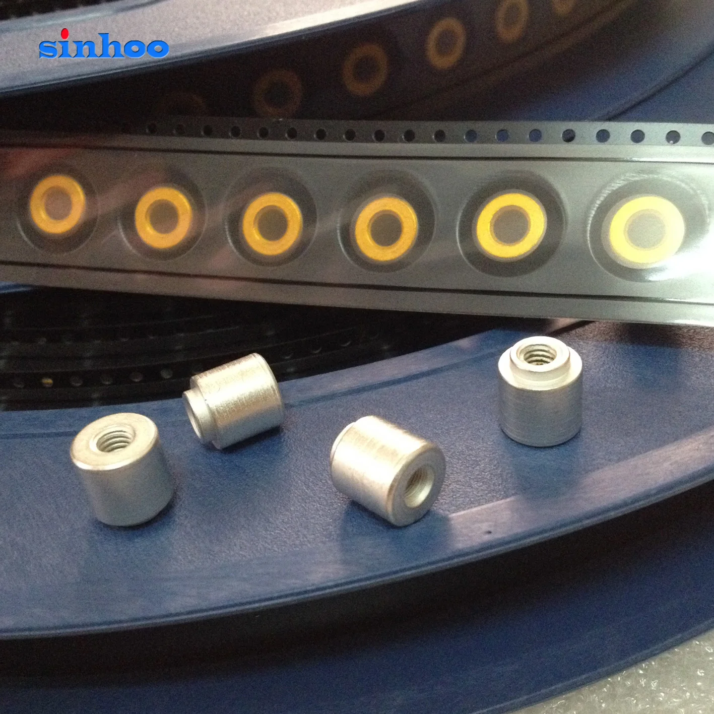 Sinhoo SMTSO-440-4ET PCB circuit board soldering nuts