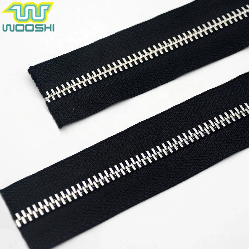 Titanium Alloy Metal Zipper 5# High Quality Pull Smoothly for Bags Garment Factory Price