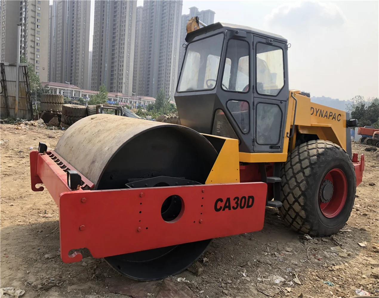 Used Dynapac CA30D road roller Secondhand 15Ton CA30D soil compactor
