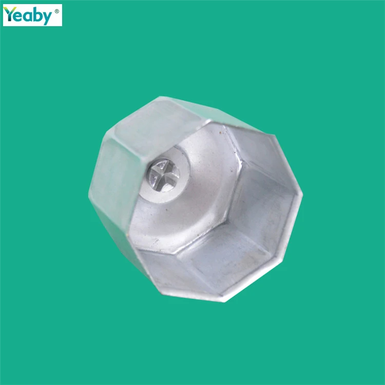 Hardware with shaft short tail plug roller shutter accessories