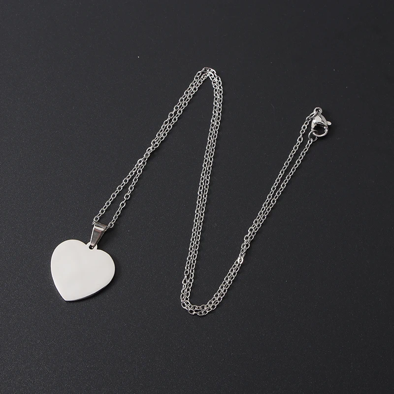 Hot Sale Elegant New 18k gold Gold Plated Stainless Steel Engraved Blank Heart Pendant Necklace