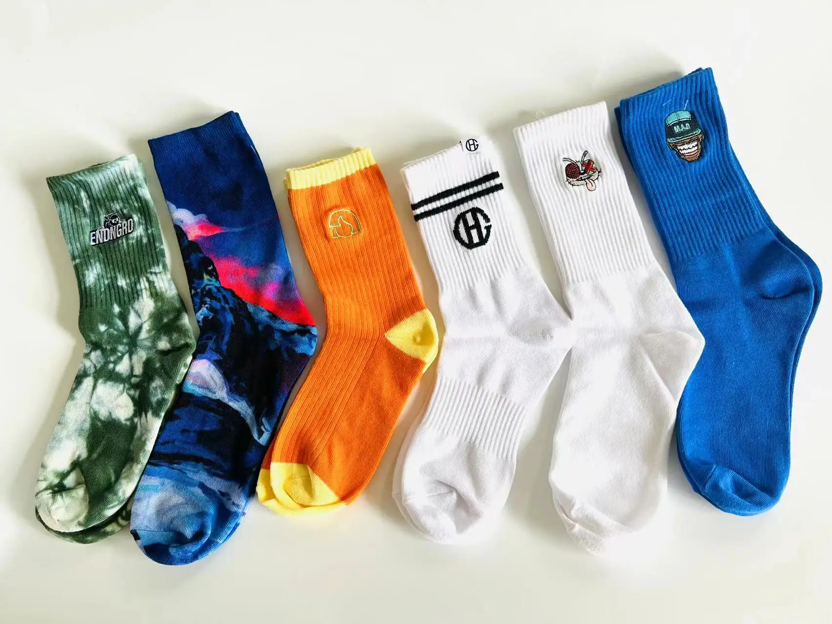 NMDZ OEM crew men tube calcetines Customize knitted embroidered design made embroidery custom logo cotton sport athletic socks