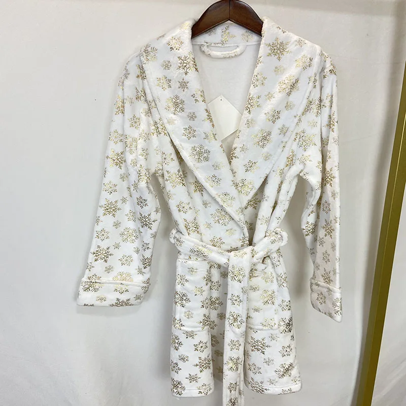 Customized hot stamping robe soiree 2022 flannel foil print robe princesse warm wholesale bathrobe